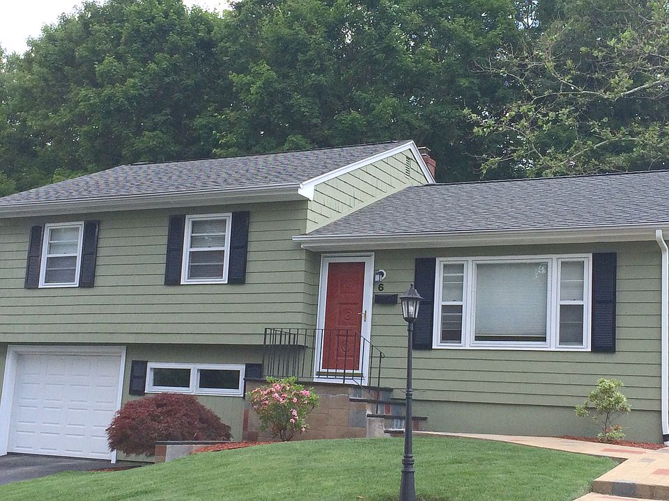 1st image of 6 Forest Hill Dr