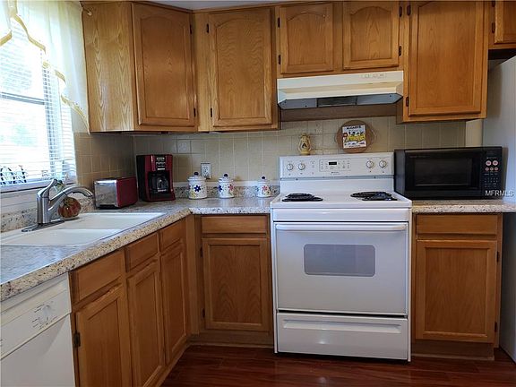 3rd image of 1418 Normandy Park Dr APT 5