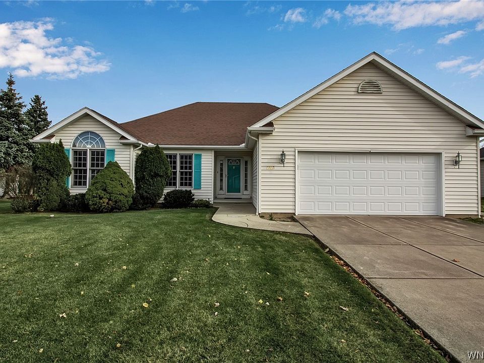 1st image of 6163 Blossom Ct
