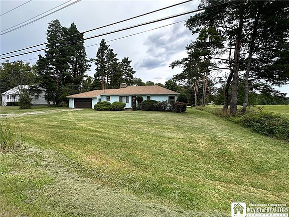 3rd image of 1786 Martin Rd