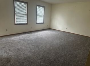 1 Melody Ln #1, Troy, MO 63379
