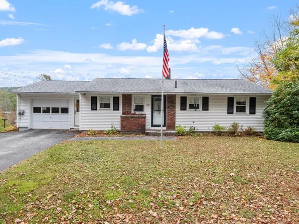 207 Pine Street, Newport, NH 03773