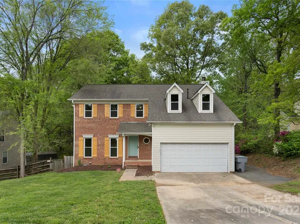 1601 Running Brook Rd, Charlotte, NC 28214