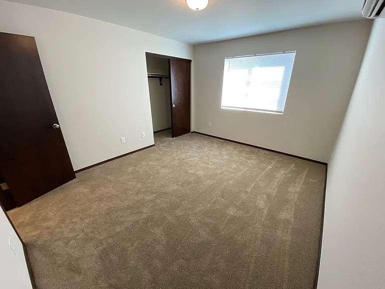 2108 W Sunnyview Ln — Photo 25
