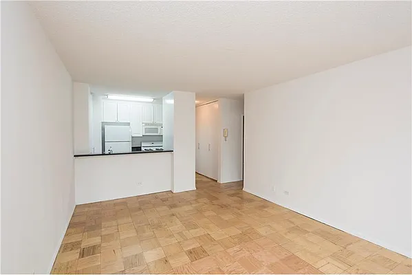 Rented by Douglas Elliman | media 18