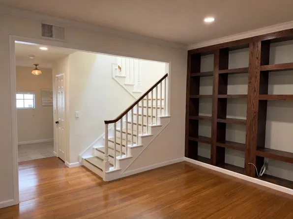 10320 Almayo Ave APT 3, Los Angeles, CA 90064