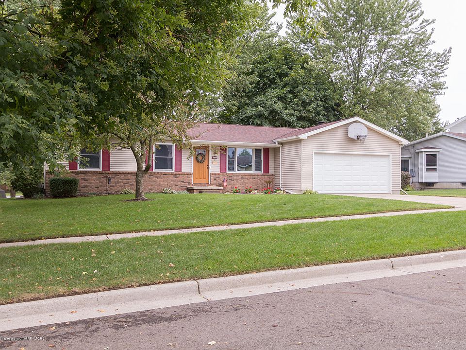 1st image of 1046 London Dr