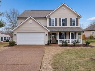 2018 Trenton Dr, Spring Hill, TN 37174