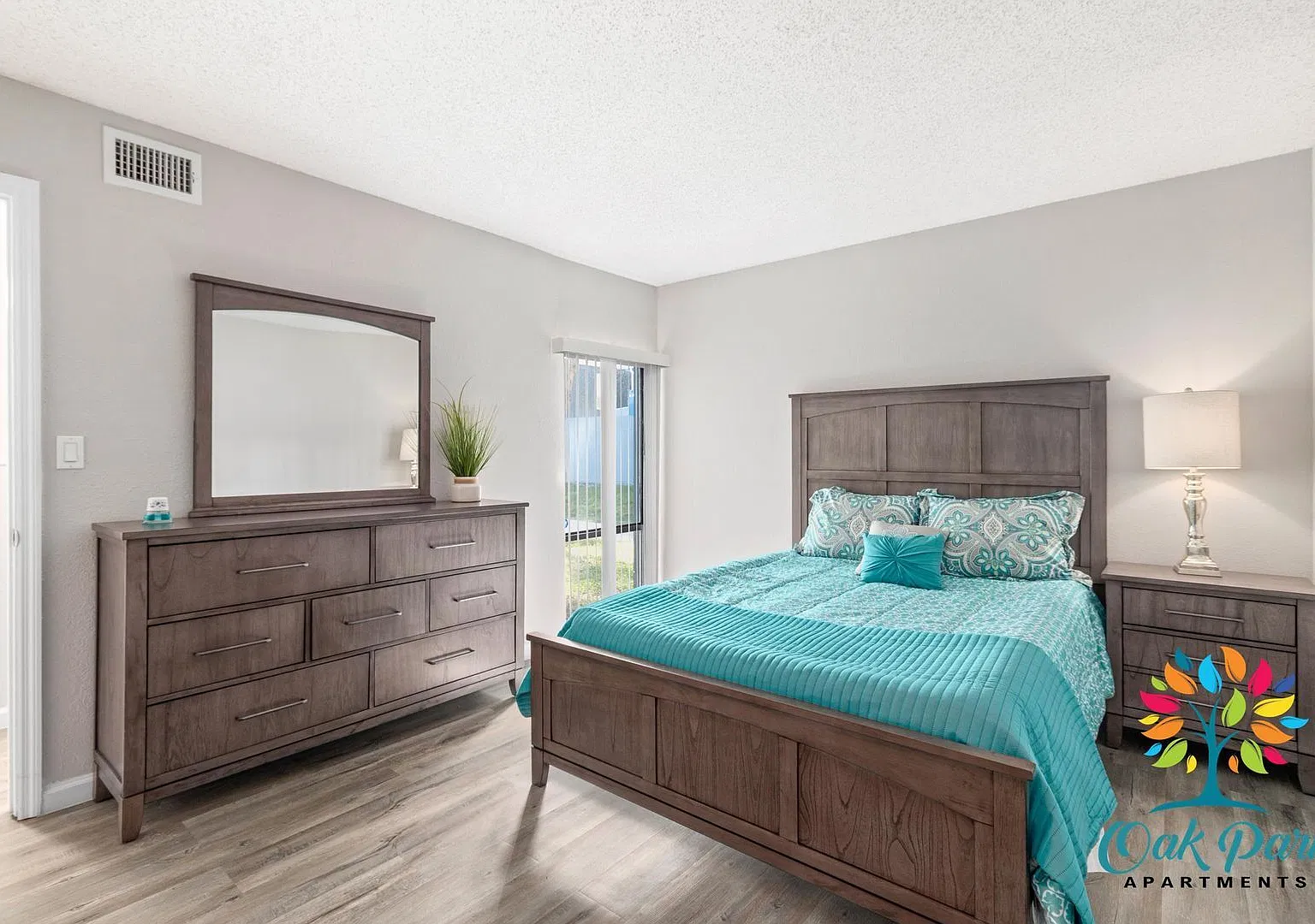 Oak Park Apartments by Trion Living — Photo 2