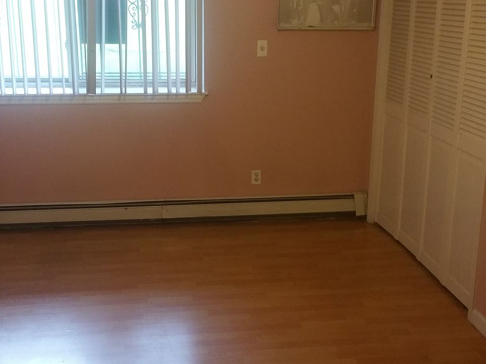 2nd image of 3300 Baychester Ave #1