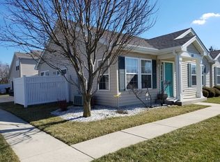 118 Waterbury Cir, Oswego, IL 60543