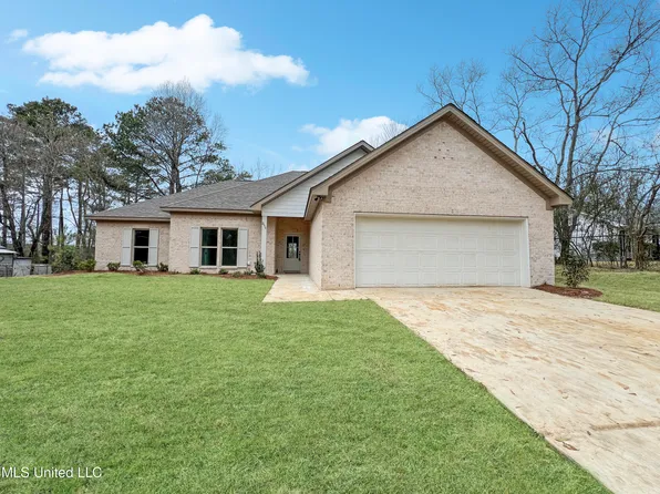 2116 Cleary Rd, Florence, MS 39073