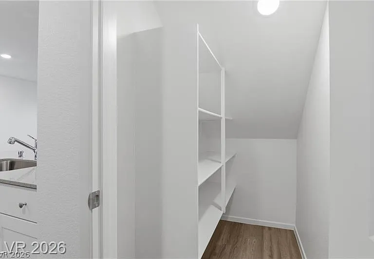 1905 Omaggio Vista St — Photo 6