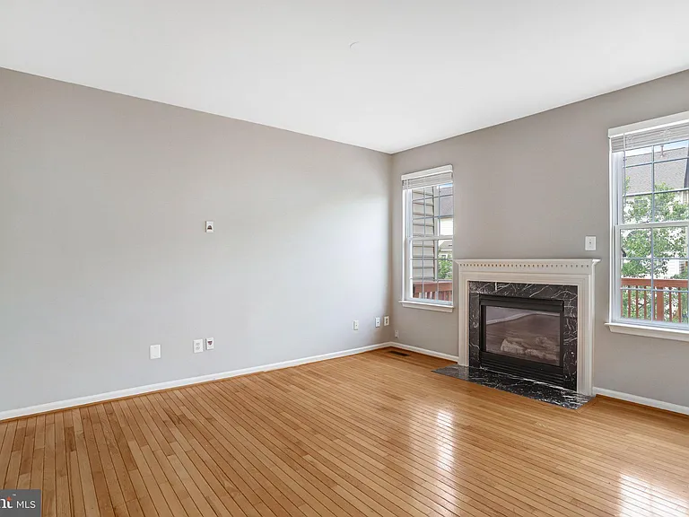 22616 Welborne Manor Sq — Photo 12