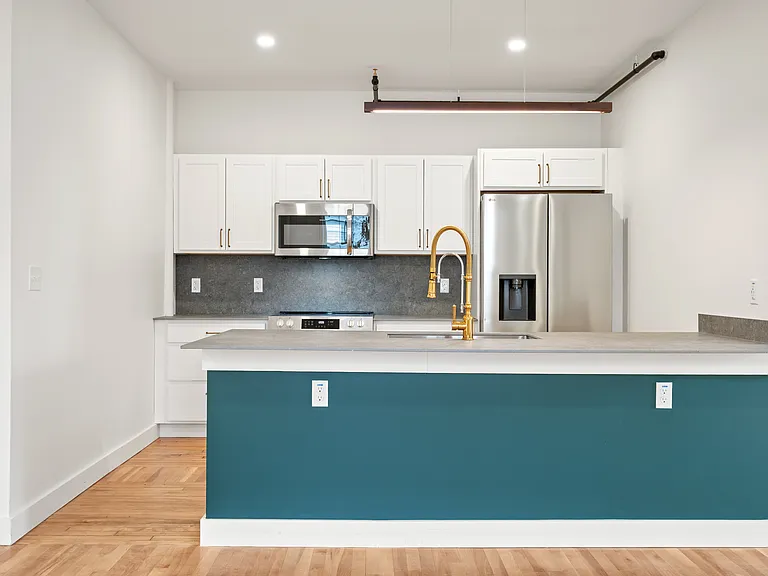 Orono Lofts — Photo 48