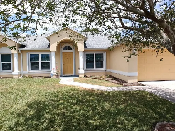 5226 NW North Piper Circle, Port St Lucie, FL 34986