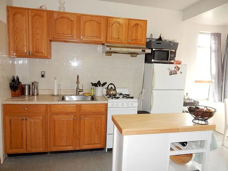 33 Garden St #3 — Photo 11