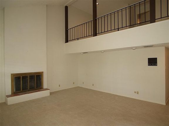 5th image of 69 Rock Creek Dr