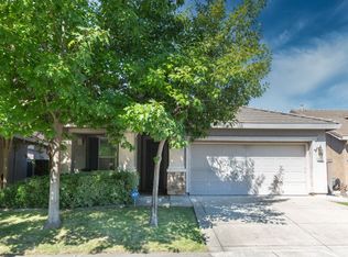 1701 Vosspark Way, Sacramento, CA