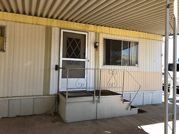 3rd image of 3833 N Fairview Ave #90