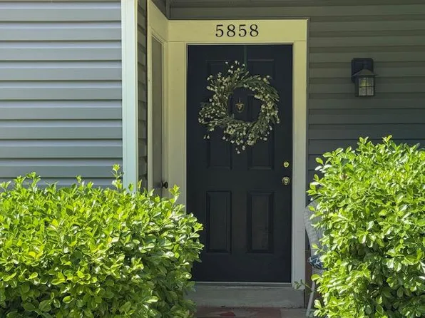 5858 Orchard Hill Ct #5858, Clifton, VA 20124