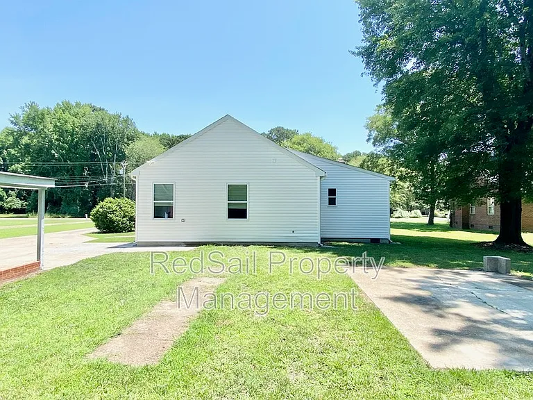 1005 Carys Chapel Rd — Photo 23