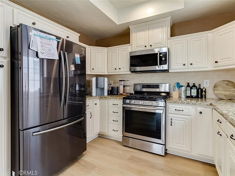 2703 Huntington Ln #A — Photo 17