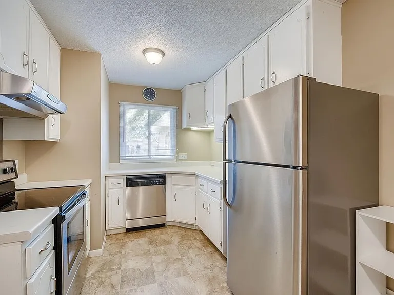 11345 Ibis St NW — Photo 2