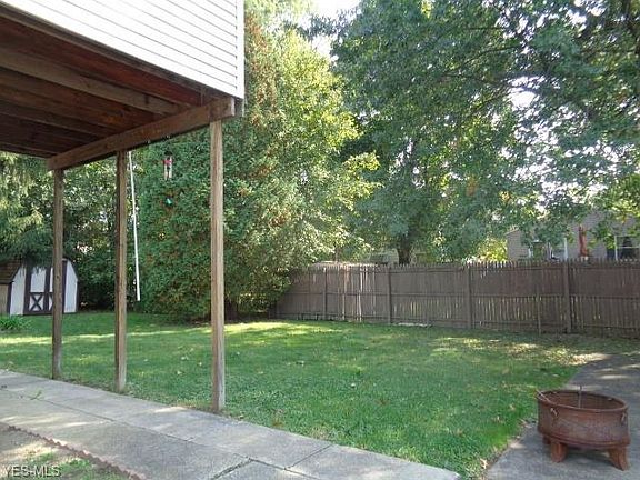 3rd image of 756 Triplett Blvd