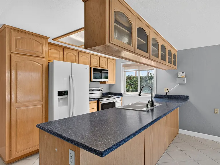 2372 Apple Tree Dr — Photo 5