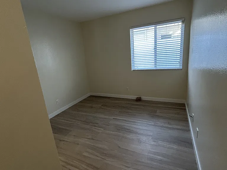 32441 Hupp Dr — Photo 5