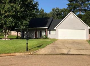2711 Sycamore Cv N, Pearl, MS 39208