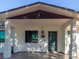 2875 SW 76th Ave, Miami, FL 33155