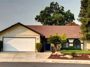 1410 Fir Ave, Clovis, CA 93611