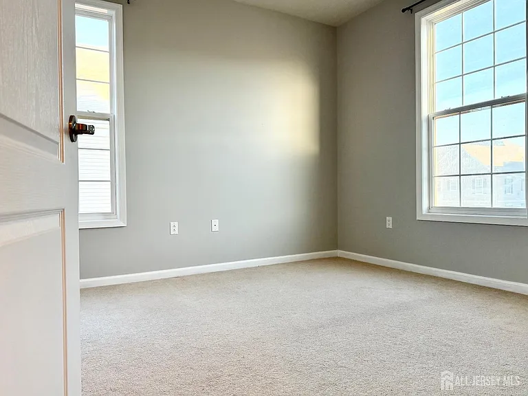 2336 Edward Stec Blvd — Photo 14