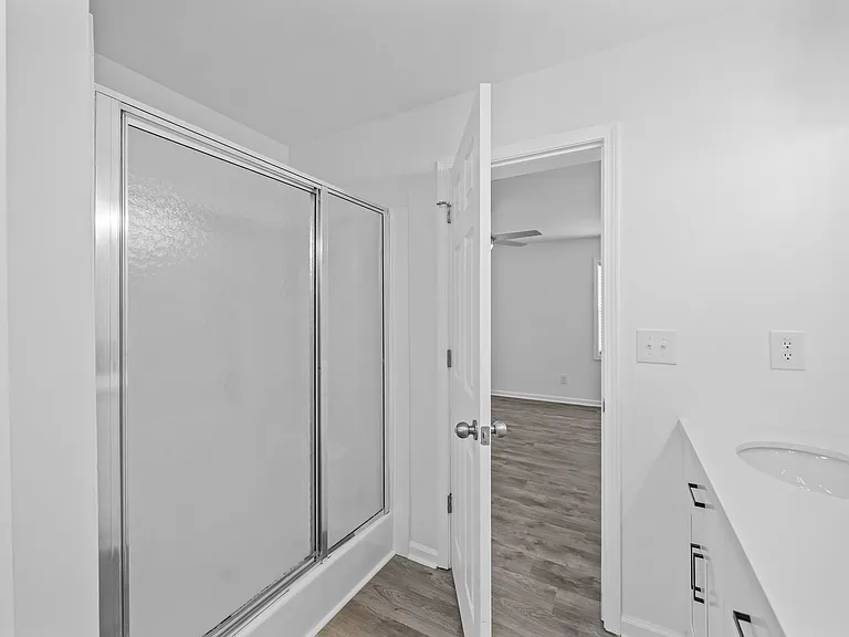 2634 Samuel Ct — Photo 17