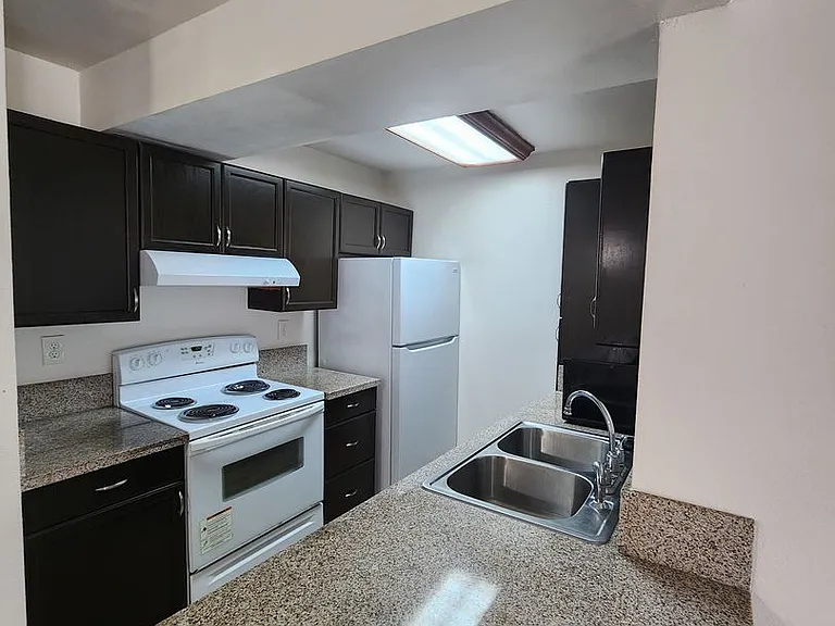 6151 Rancho Mission Rd #202 — Photo 3