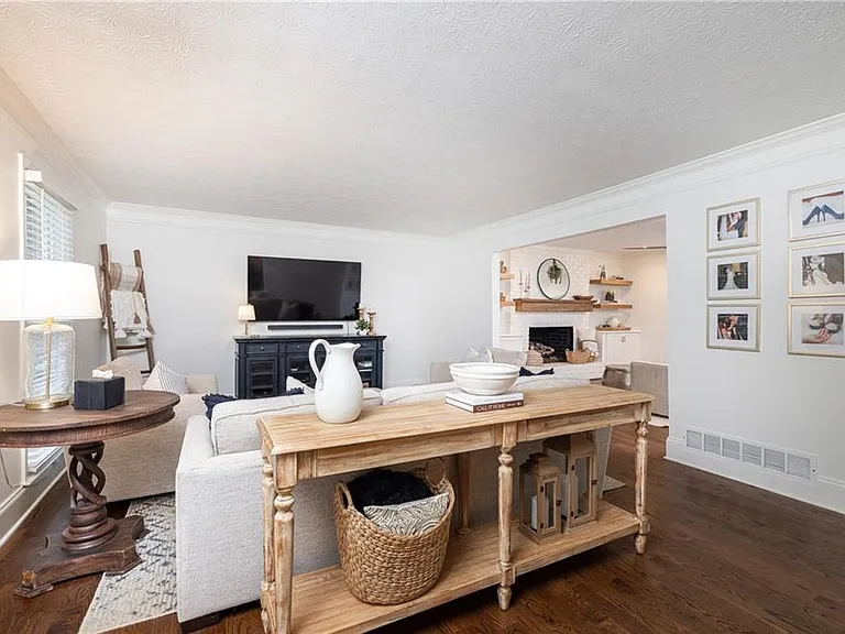 2431 Prince Howard Trl — Photo 6