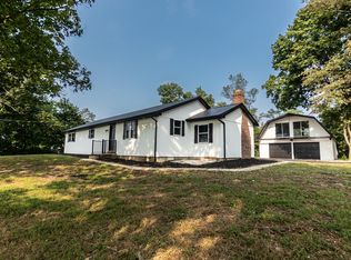5609 Waltersdorff Rd, Spring Grove, PA 17362