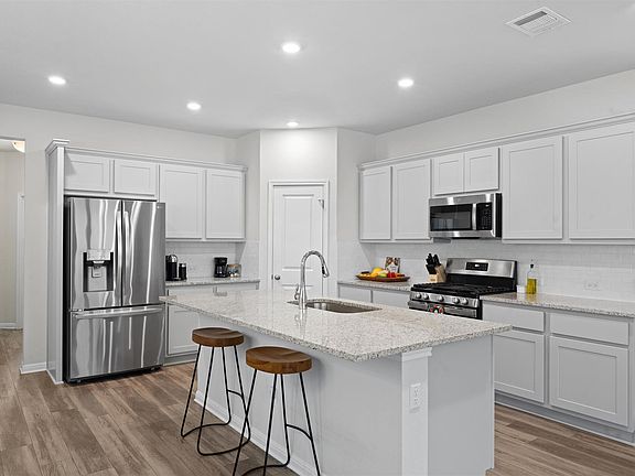 3rd image of 313 Toddy Way