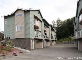 645 Pacific Pl #5, Anchorage, AK 99501