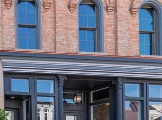 105 N Main St #2B, Chelsea, MI 48118