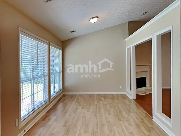 5th image of 4620 English Oaks Ln