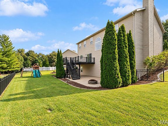 3rd image of 3380 Piazza Ln