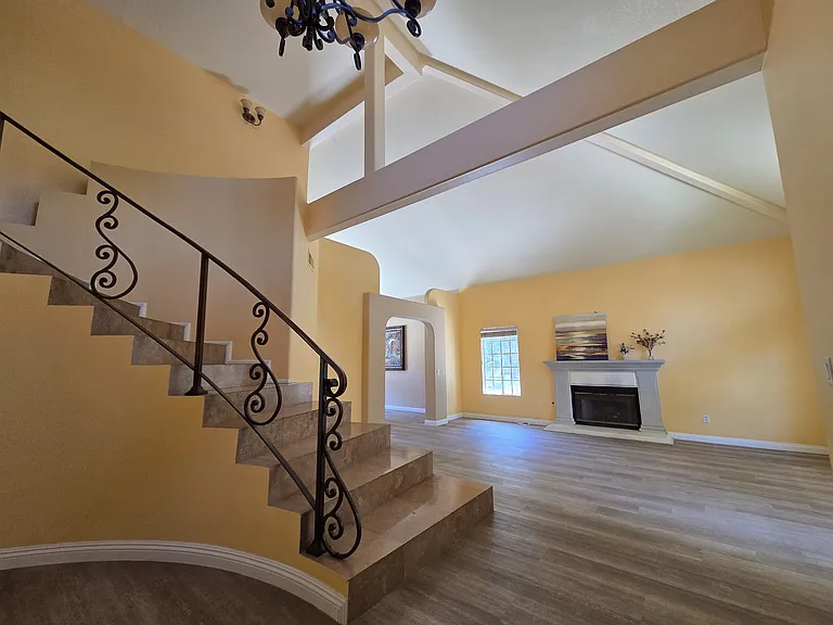 20376 Bickford Dr — Photo 4