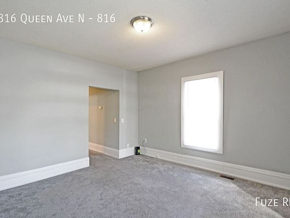 3rd image of 816 Queen Ave N #816