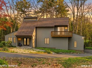 18 Highridge Drive, Granby, CT 06035