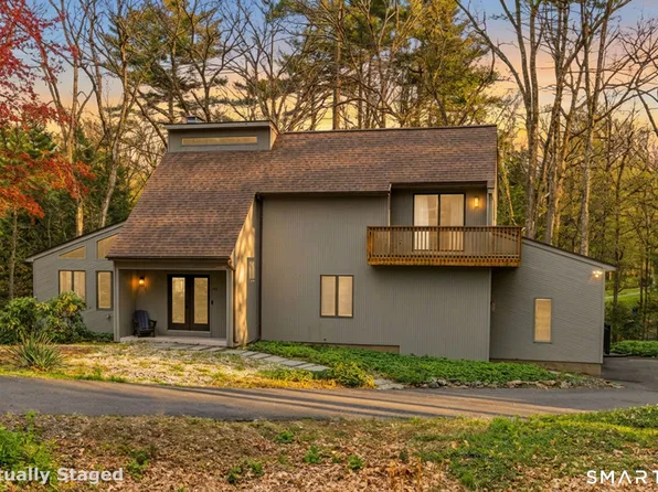 18 Highridge Drive, Granby, CT 06035