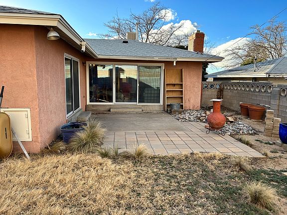 3rd image of 6207 Mossman Pl NE