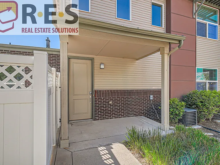 11251 Colony Cir — Photo 3